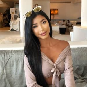 Meet your Posher, Jenna